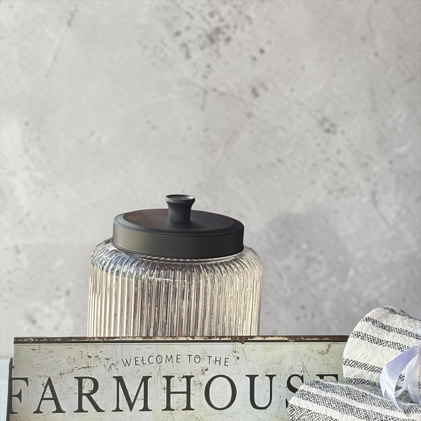 Farmhouse Clear Jar